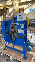 Carregar imagem no visualizador da galeria, Automatic PP  strapping seal  clip 1/2' machine