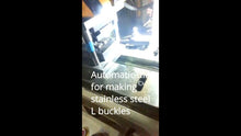 गैलरी व्यूवर में वीडियो लोड करें और चलाएं, automatic progressive die for making stainless steel buckles.mp4