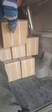 Carregar e reproduzir vídeo no visualizador da galeria, PP Strapping tool with tensioner and sealer for recycled PP straps