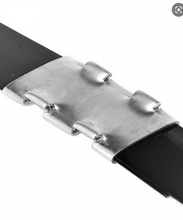 Load image into Gallery viewer, Steel strapping push seal 5/8' making machine