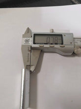 गैलरी व्यूवर में इमेज लोड करें, Steel strapping seal clip making machine with logo embossed for 3/4' steel seal