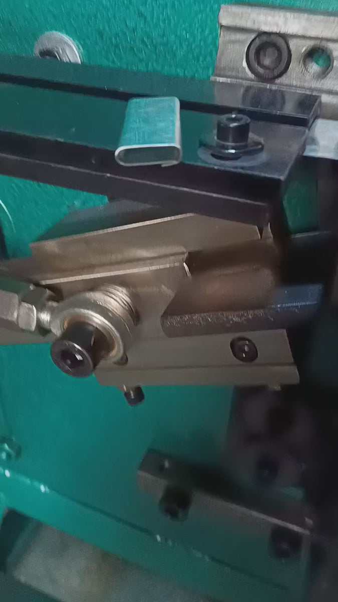 Packing clip and PP strapping clip machine for 16 mm clip – Steel-PET ...